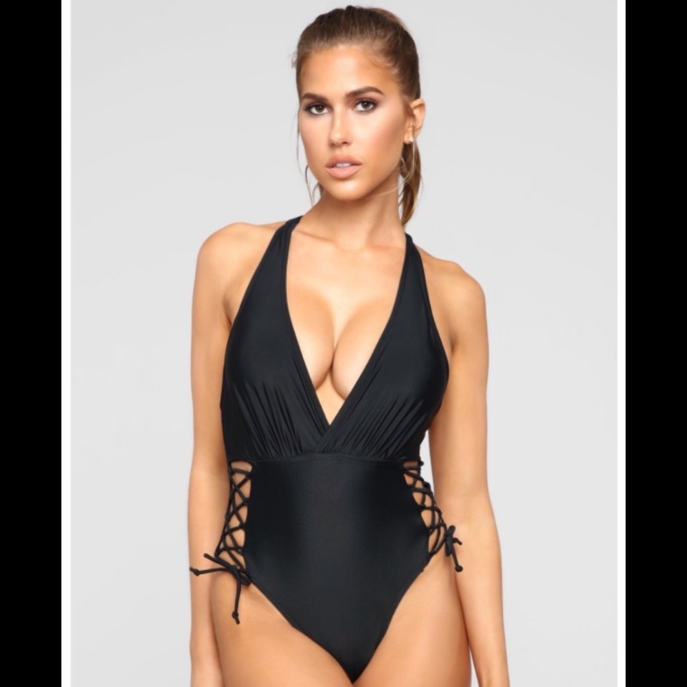 Black Fashion Nova one piece bathing suit
